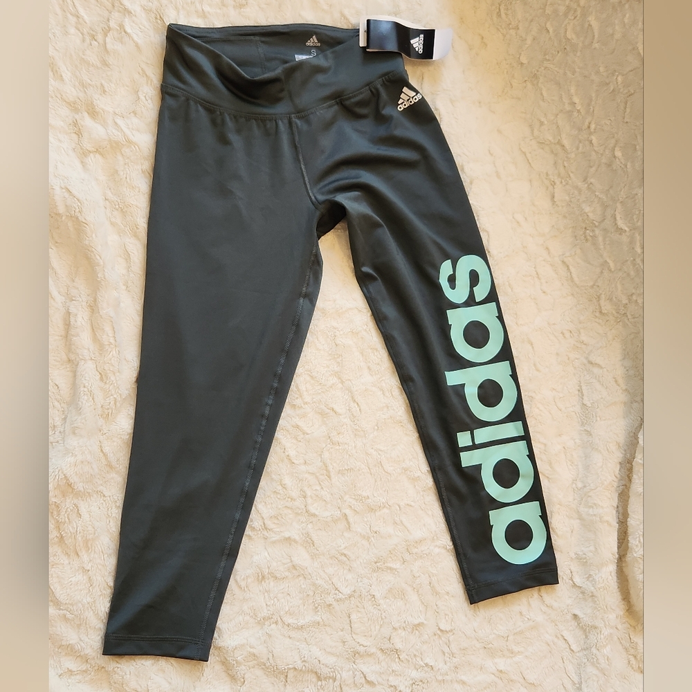 Adidas Capri length leggings size S NWT
